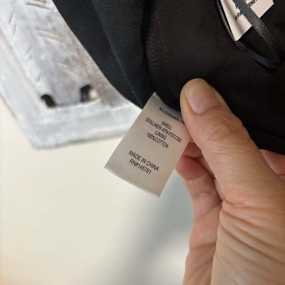 Parker NY Black Linen High Neck Sleeveless Back Tie Pleated Shorts Romper NWT - Picture 9 of 9